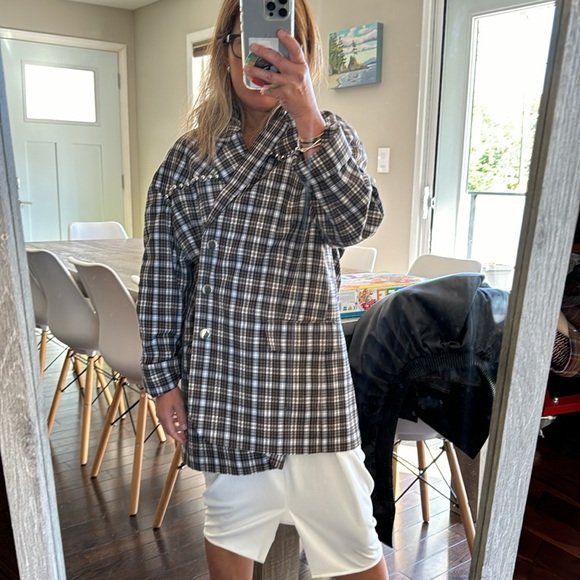 Like new Tibi blazer in size xs - Picture 7 of 7